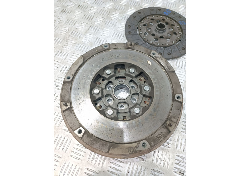 Комплект сцепления к Opel Vectra, 2004г.