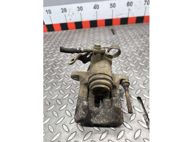 Суппорт задний правый к Суппорт задний правый к Audi A6 undefined г. A6