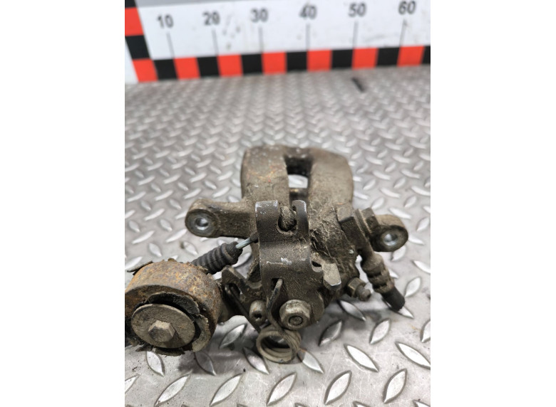 Суппорт задний левый к Opel Astra, 2000г.