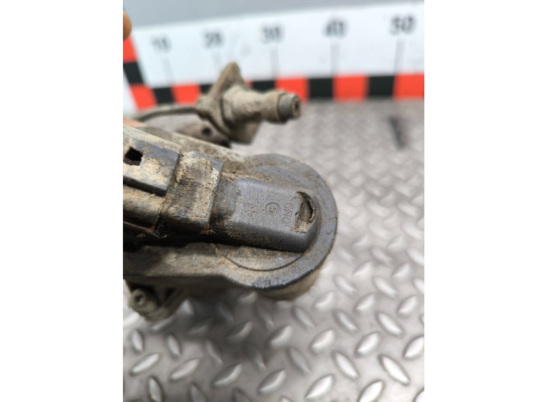 Суппорт задний правый к Volkswagen Passat, 2007г.