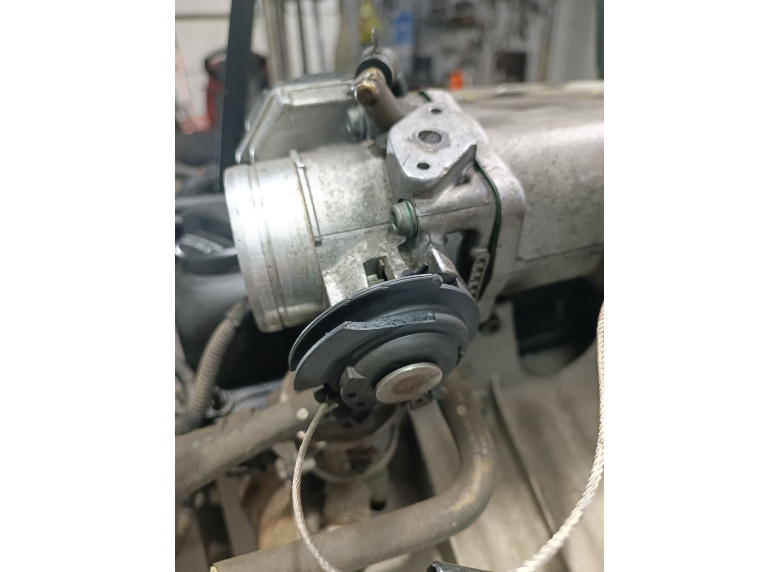 Заслонка дроссельная к Volkswagen Golf, 2000г.