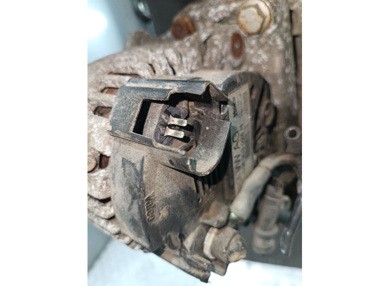 Генератор к Volkswagen Golf, 2006г.