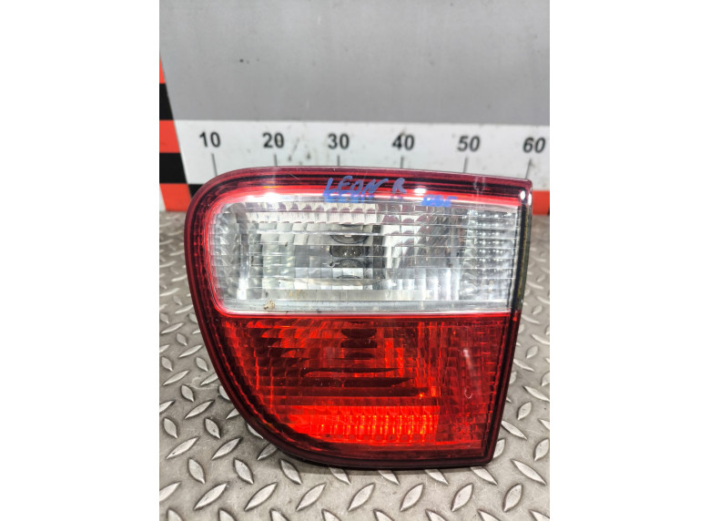 Фонарь крышки багажника правый к Seat Leon
