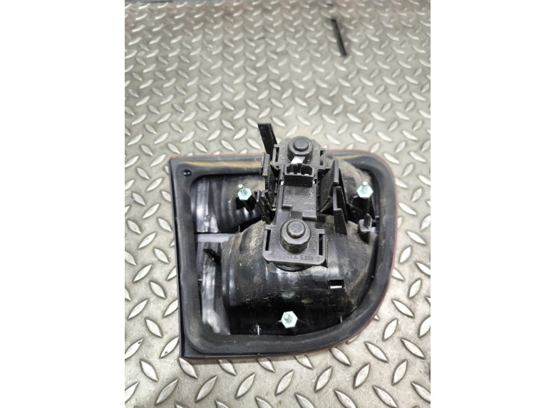 Фонарь крышки багажника правый к Фонарь крышки багажника правый к Seat Leon undefined г. Leon