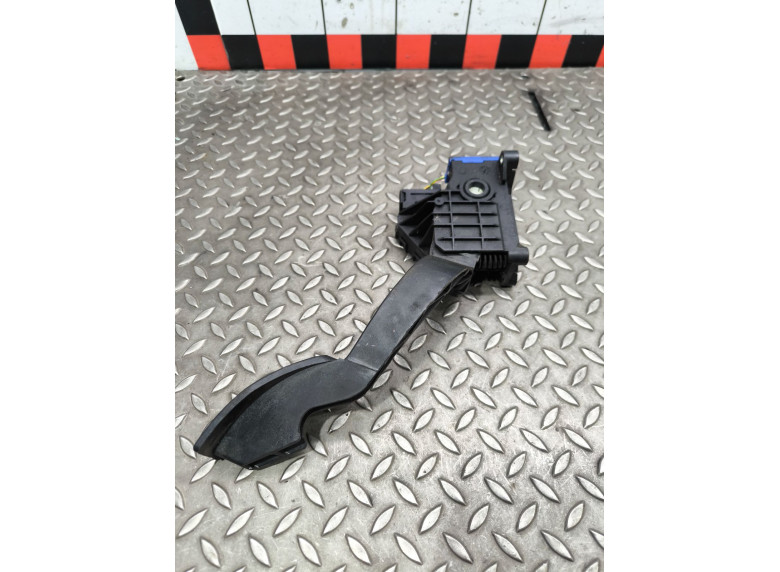 Педаль газа к Opel Corsa, 2017г.