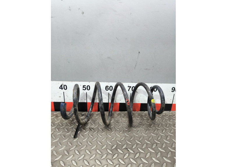 Пружина передняя к Opel Vectra, 2005г.