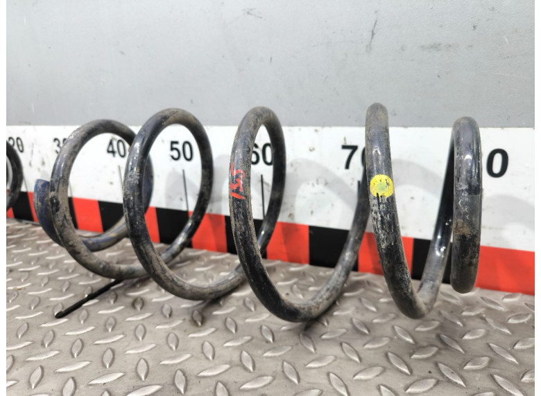 Пружина передняя к Opel Vectra, 2005г.