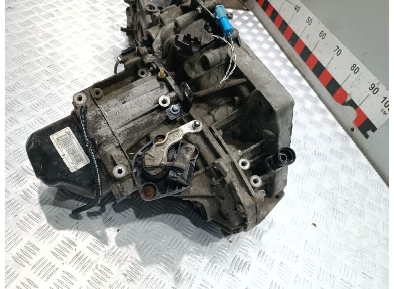 КПП механическая (МКПП) к КПП механическая (МКПП) к Dacia Logan undefined г. Logan