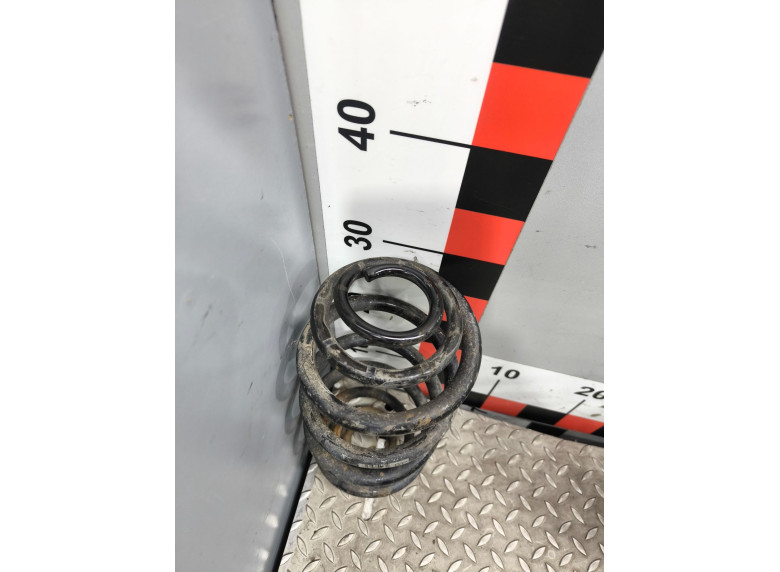 Пружина задняя к Opel Vectra, 2004г.