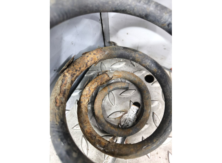 Пружина задняя к Opel Vectra, 2004г.