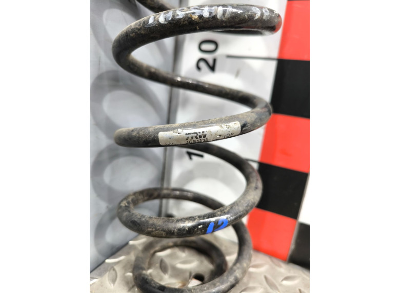 Пружина задняя к Volkswagen Passat, 2007г.