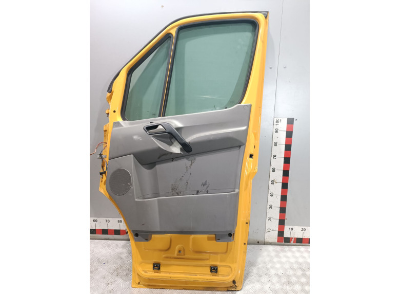 Дверь передняя правая к Mercedes Sprinter, 2007г.