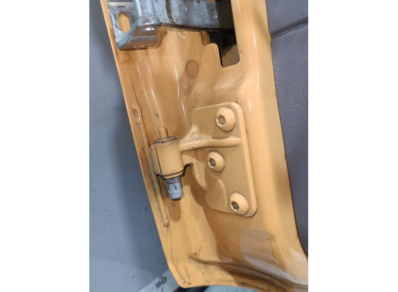 Петля двери передней правой к Mercedes Sprinter, 2007г.