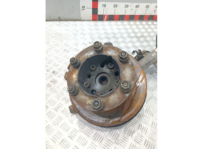 Ступица передняя левая к Ford Transit