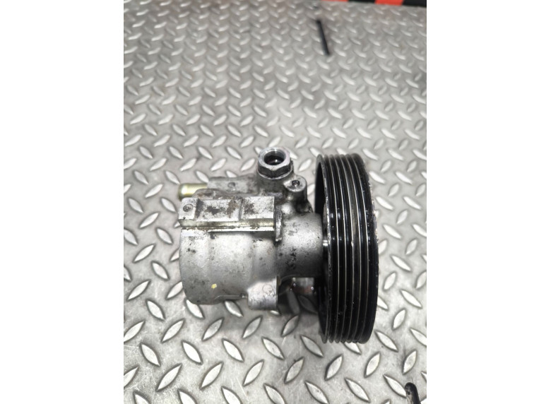 Насос гидроусилителя руля к Volvo V40, 2003г.