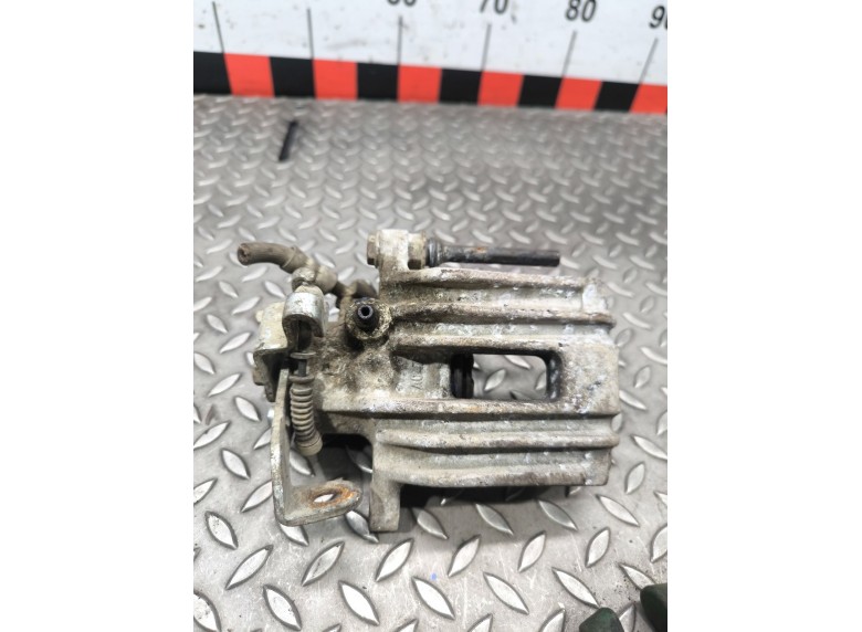 Суппорт задний правый к Audi A4