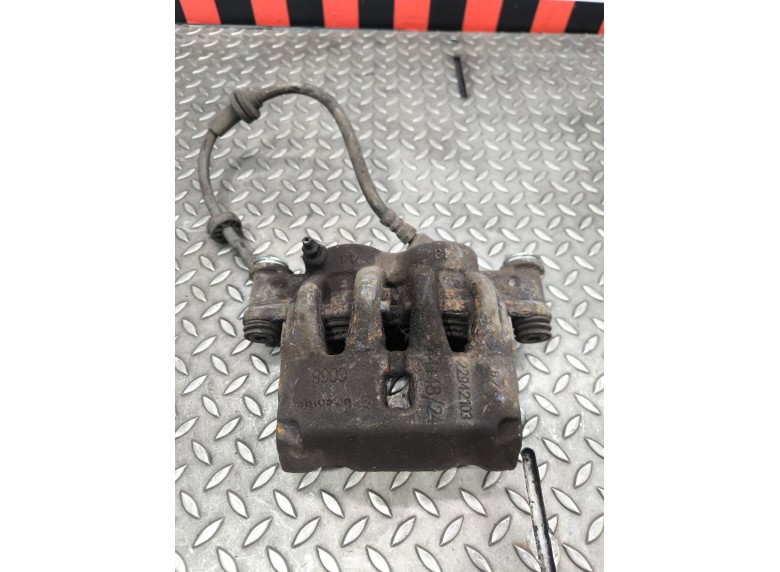 Суппорт передний правый к Peugeot Boxer