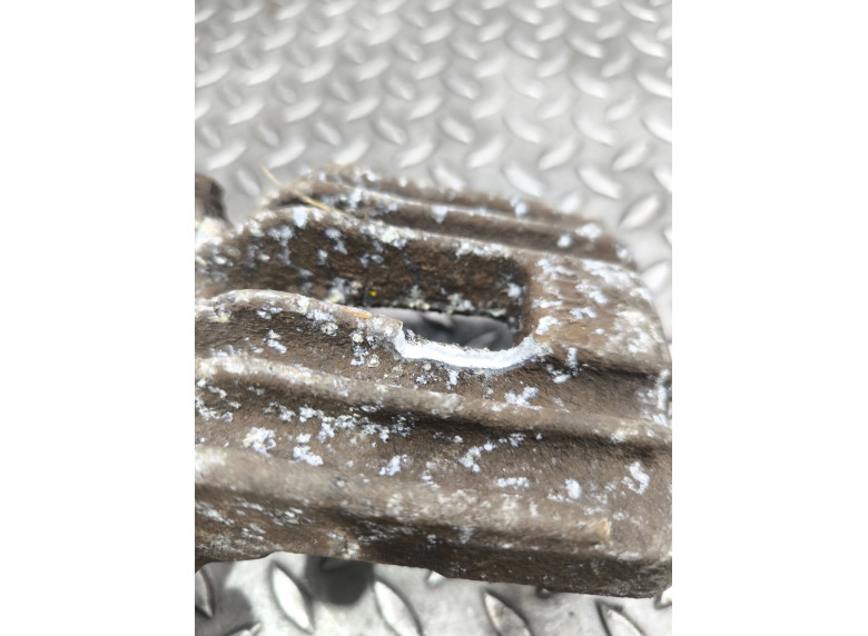 Суппорт задний правый к Volkswagen Golf, 2000г.