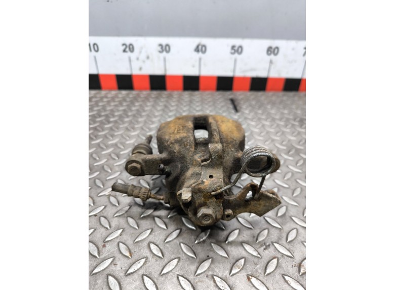 Суппорт задний правый к Суппорт задний правый к Peugeot Expert undefined г. Expert