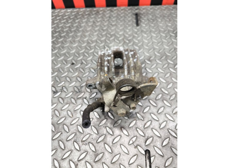 Суппорт задний правый к Суппорт задний правый к Audi A4 undefined г. A4