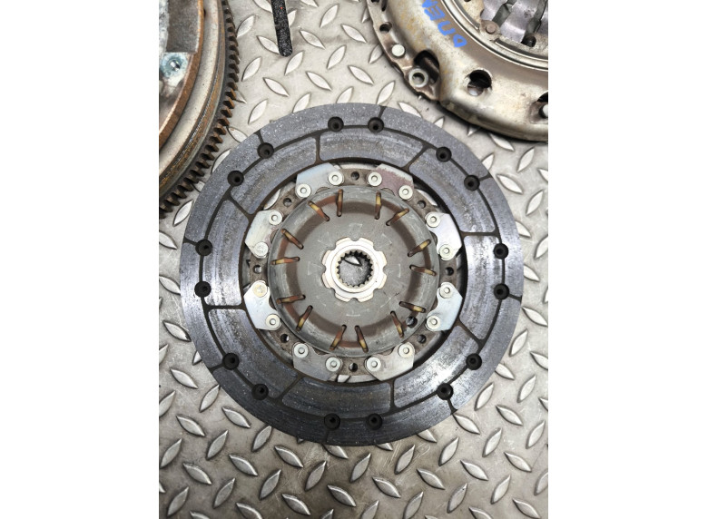 Комплект сцепления к Opel Astra, 2006г.