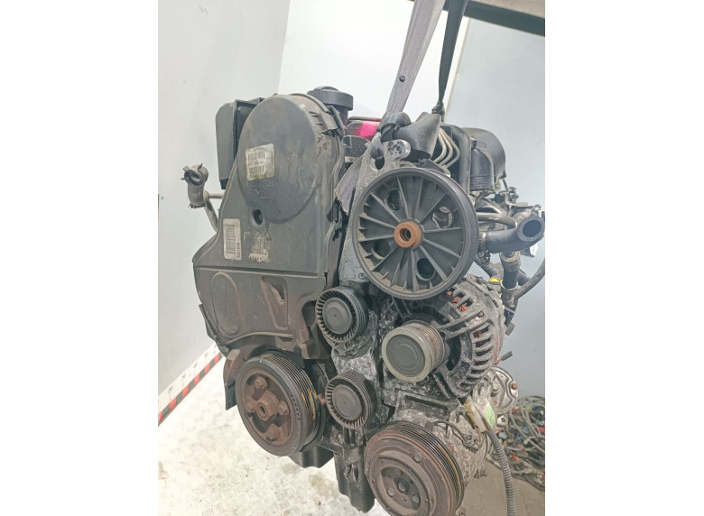 Двигатель к Volvo V70, 2006г.