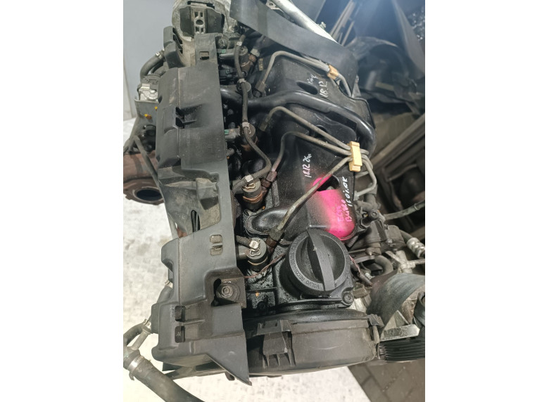 Двигатель к Volvo V70, 2006г.