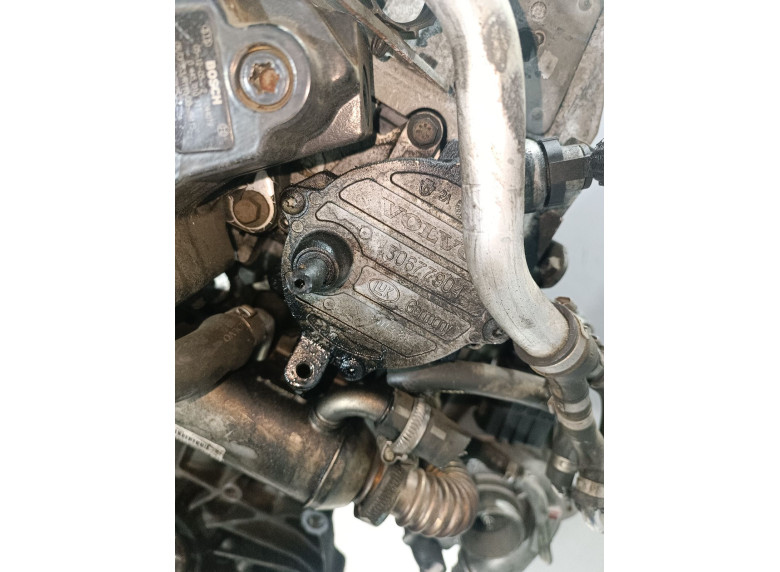 Насос вакуумный к Volvo V70, 2006г.