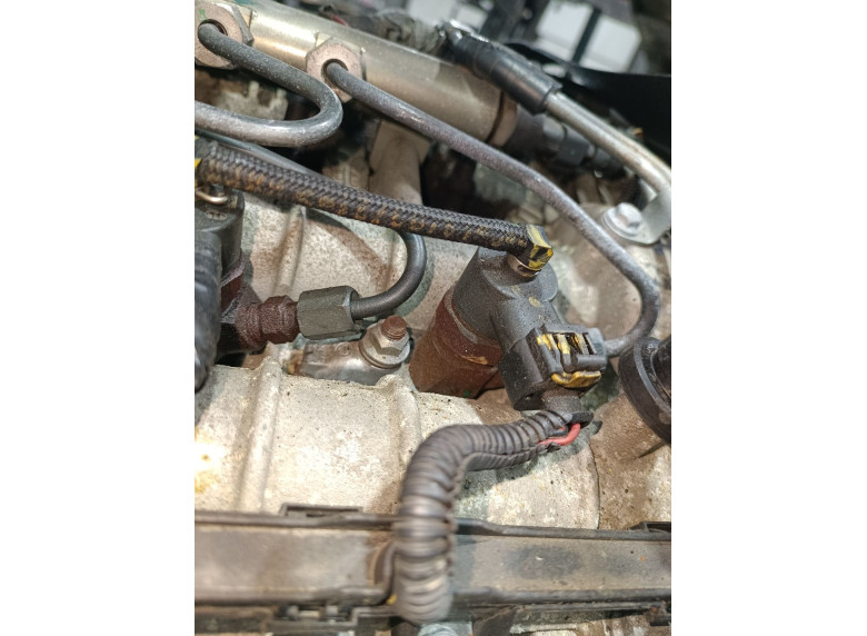 Форсунка к Opel Vectra, 2006г.