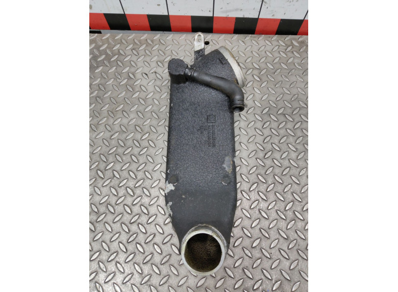 Патрубок интеркулера к Opel Astra, 2003г.