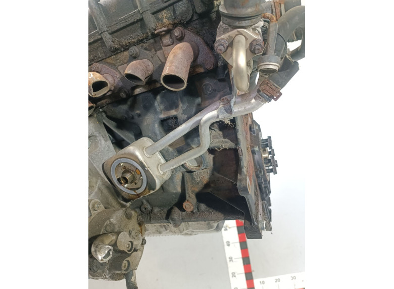 Теплообменник масляного фильтра к Volkswagen Golf, 2001г.