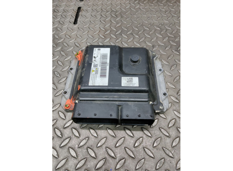 Блок управления двигателем к Opel Astra, 2010г.