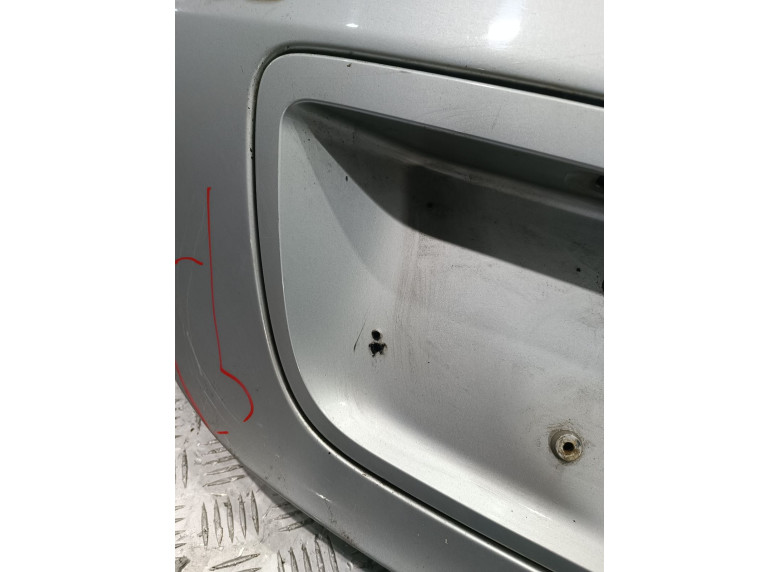 Накладка подсветки номера к Mercedes C W203, 2004г.