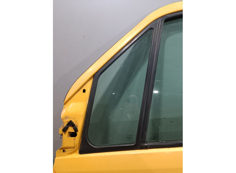 Форточка передняя левая к Mercedes Sprinter, 2007г.