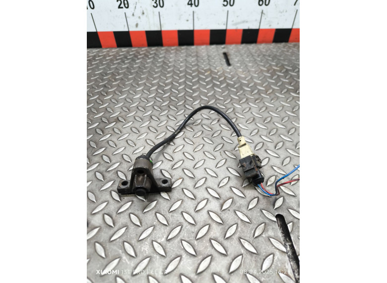 Датчик коленвала к Датчик коленвала к Volvo S70 undefined г. S70