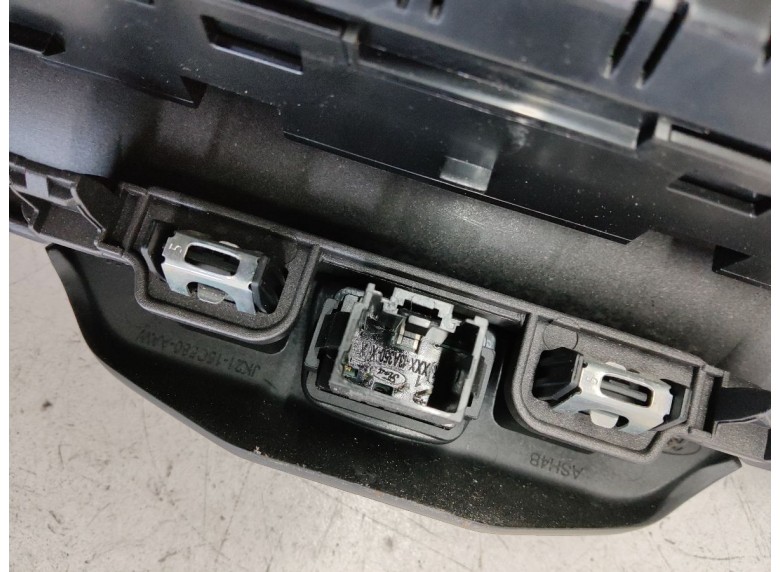 Кнопка аварийной сигнализации к Кнопка аварийной сигнализации к Ford Transit undefined г. Transit