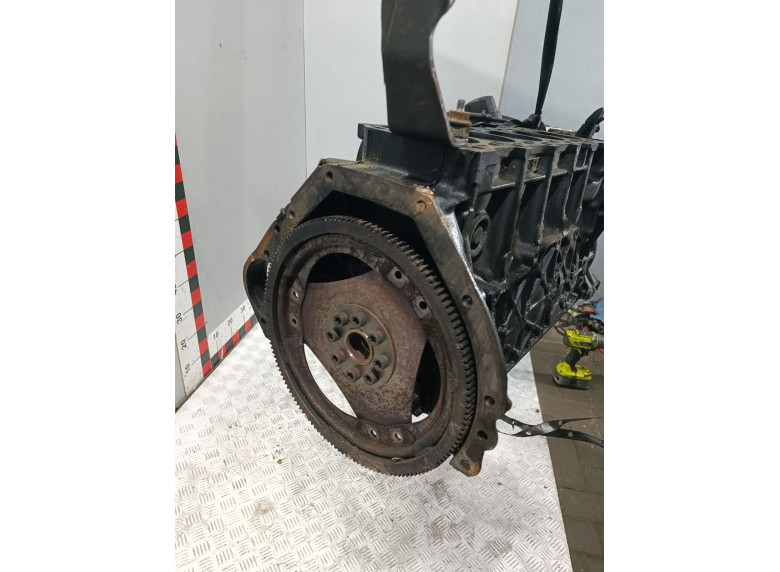 Блок цилиндров к Mercedes ML W163, 2004г.