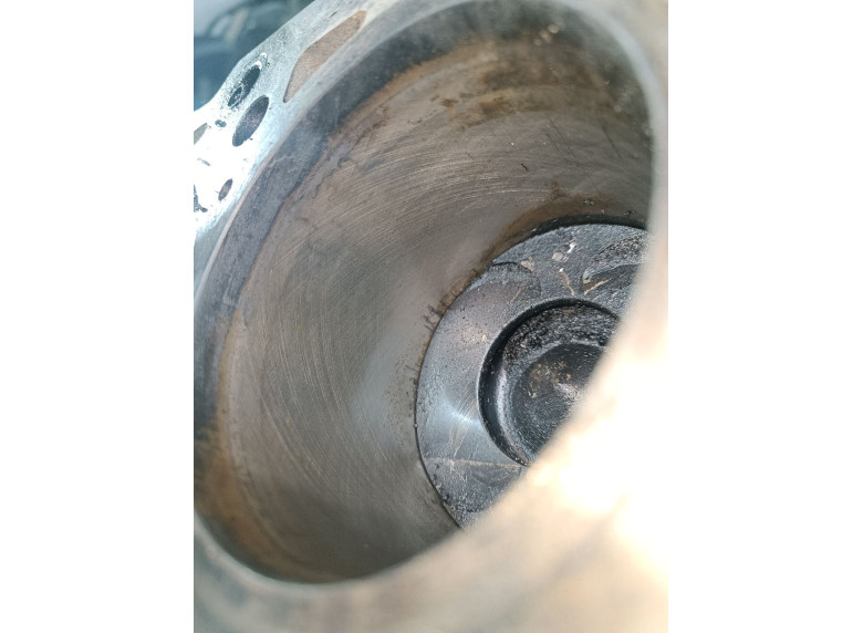 Блок цилиндров к Mercedes ML W163, 2004г.