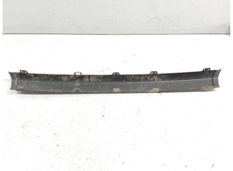 Молдинг бампера переднего к Volvo V70, 2001г.