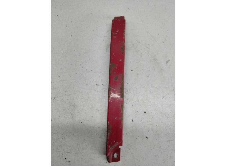 Ус под фару правый к Audi A6, 1995г.