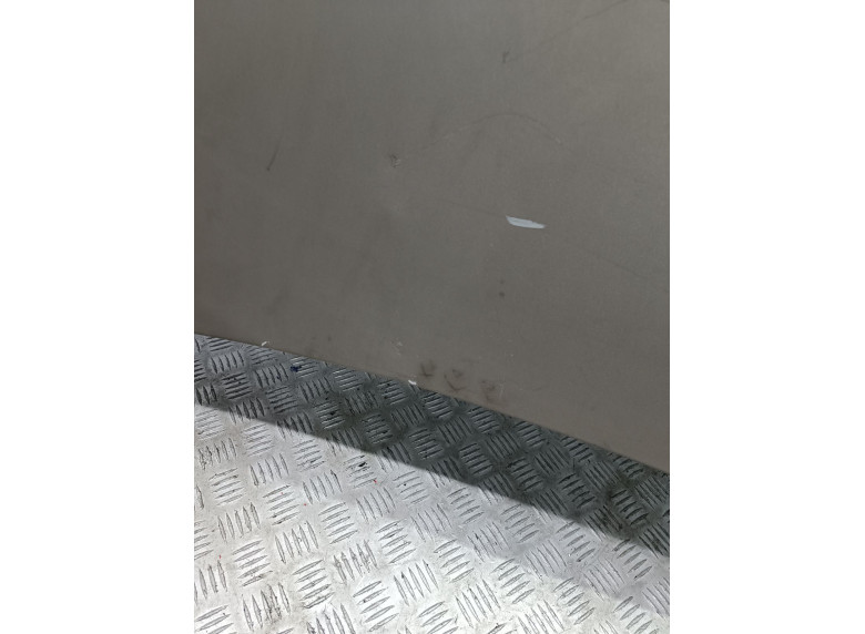 Капот к Volkswagen Golf, 2006г.