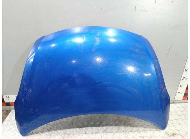 Капот к Suzuki Swift