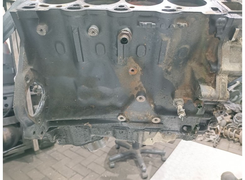 Блок цилиндров к Блок цилиндров к Opel Frontera undefined г. Frontera