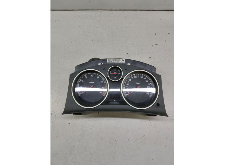 Щиток приборов (приборная панель) к Opel Astra, 2009г.