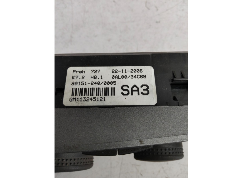 Блок управления печки/климат-контроля к Opel Astra, 2006г.