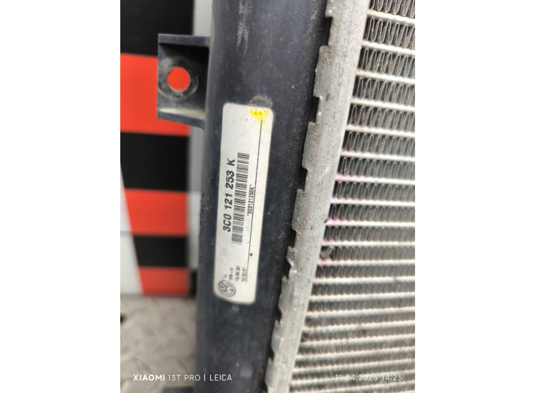 Радиатор (основной) к Volkswagen Passat, 2006г.