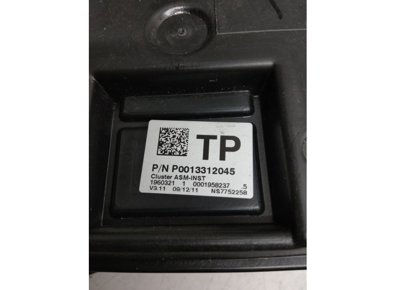 Щиток приборов (приборная панель) к Opel Corsa, 2011г.