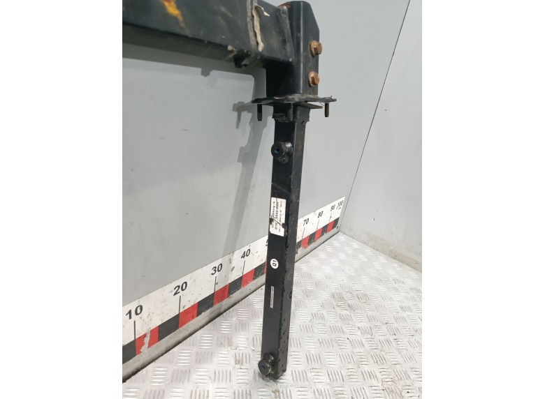 Прицепное устройство (фаркоп) к Прицепное устройство (фаркоп) к Mercedes CLSW218 undefined г. CLS W218