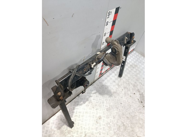 Прицепное устройство (фаркоп) к Прицепное устройство (фаркоп) к Mercedes CLSW218 undefined г. CLS W218