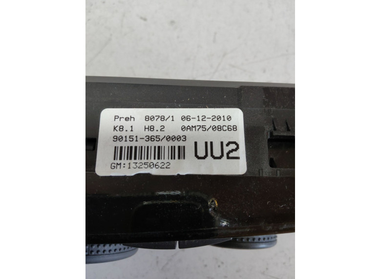 Блок управления печки/климат-контроля к Opel Zafira, 2010г.